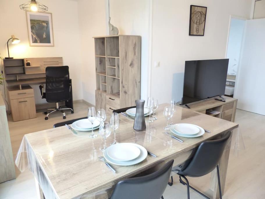 Vulcain 2, 18eme, Le Toit De Vulcain, Superbe Vue Appartement